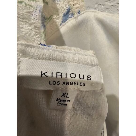 Kirious los angeles white blue rose top sz xl - Picture 3 of 3